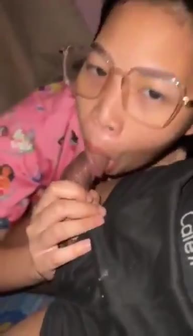 Bokep Indo Disepong Istri Berkacamata